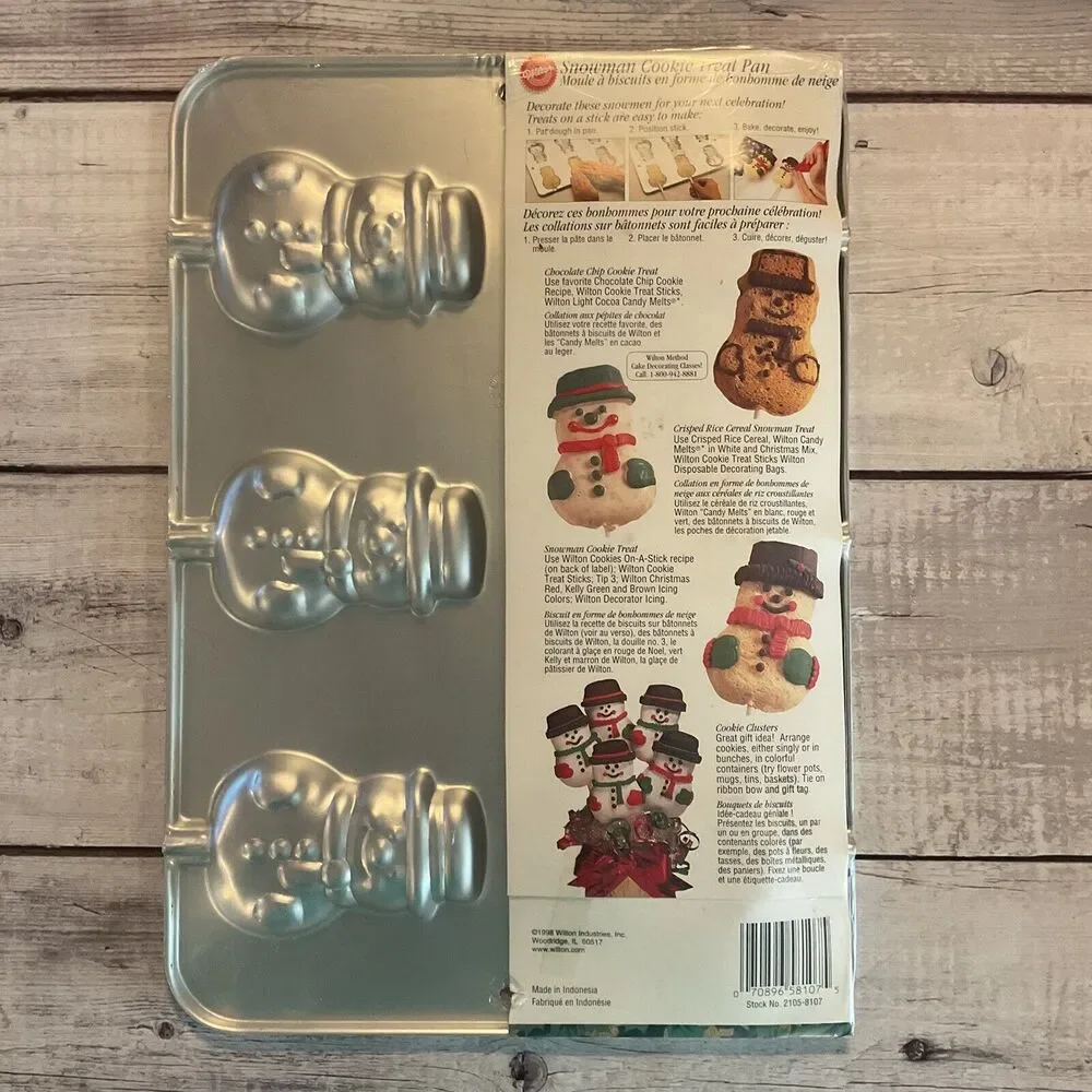 2‎ Wilton Snowman Treat Pan Cookies Candy Metal Mold #2105-8107 VTG 1998 NEW